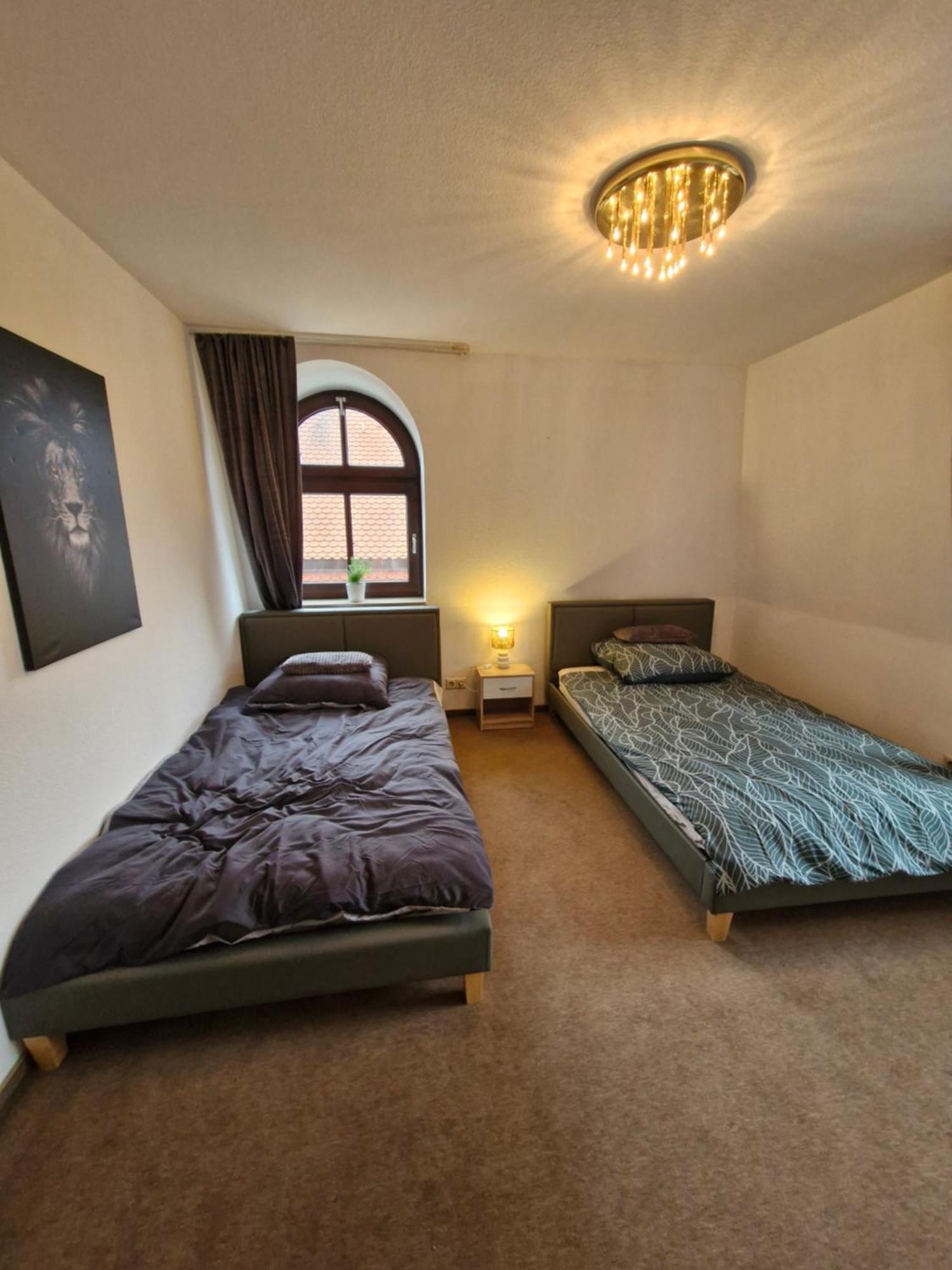 Stadtvilla Zimmervermietung Heidenheim an der Brenz Szoba fotó