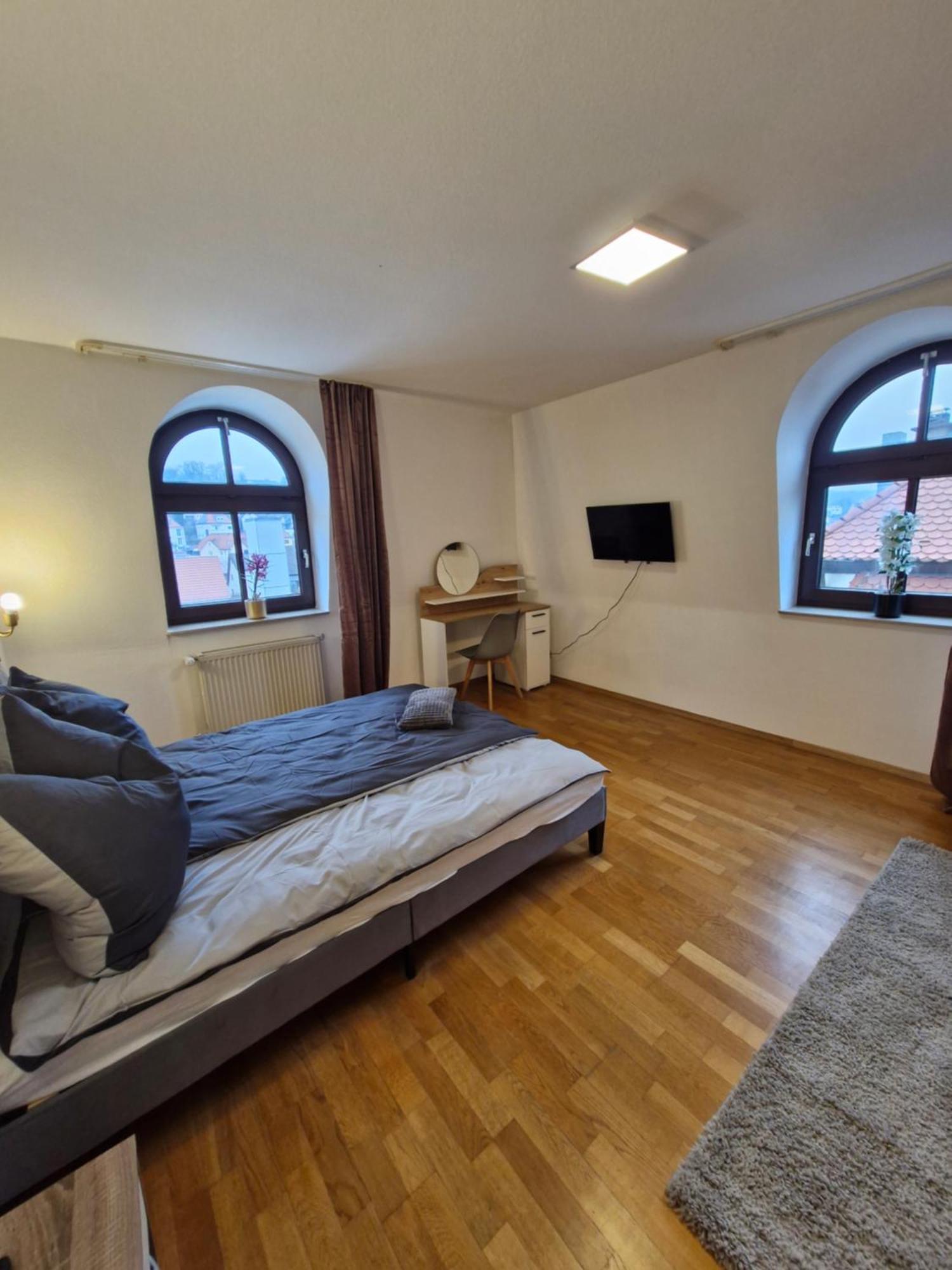 Stadtvilla Zimmervermietung Heidenheim an der Brenz Szoba fotó